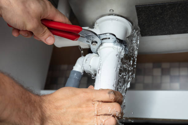 Best 24/7 water damage repair  in Chelan, WA