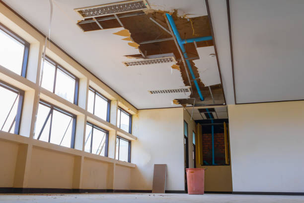 Best Commercial water damage restoration  in Chelan, WA